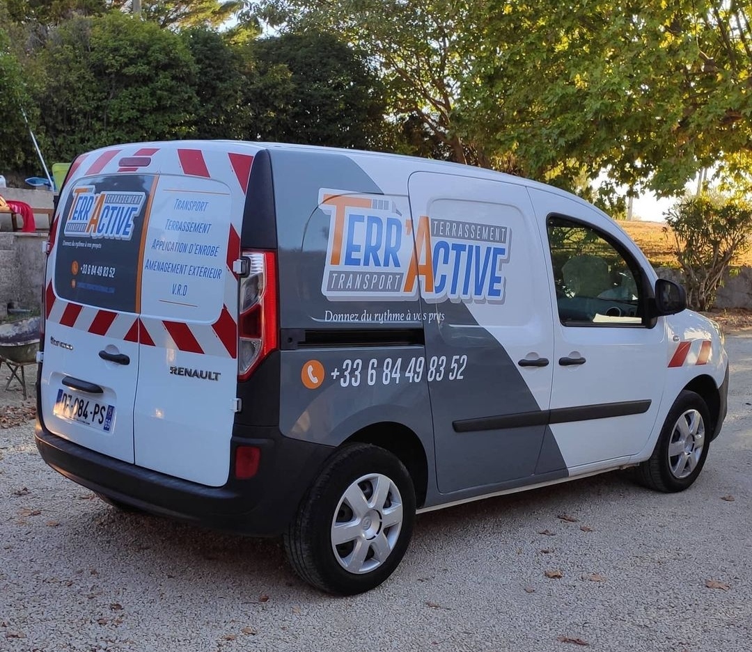 Publicité sur voiture Avignon