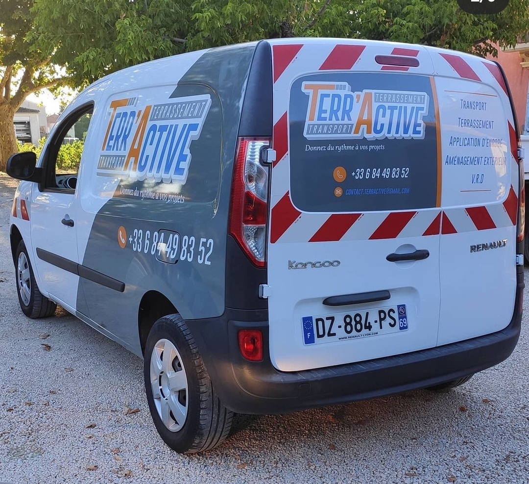 Logo sur véhicule Avignon